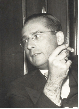 Portret van Fran M.M. van der Hoeven