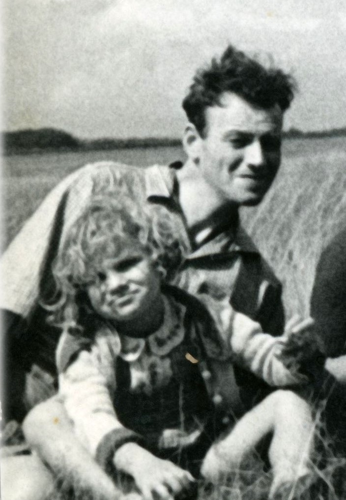 Leo Kaas met dochter Sonja in 1941