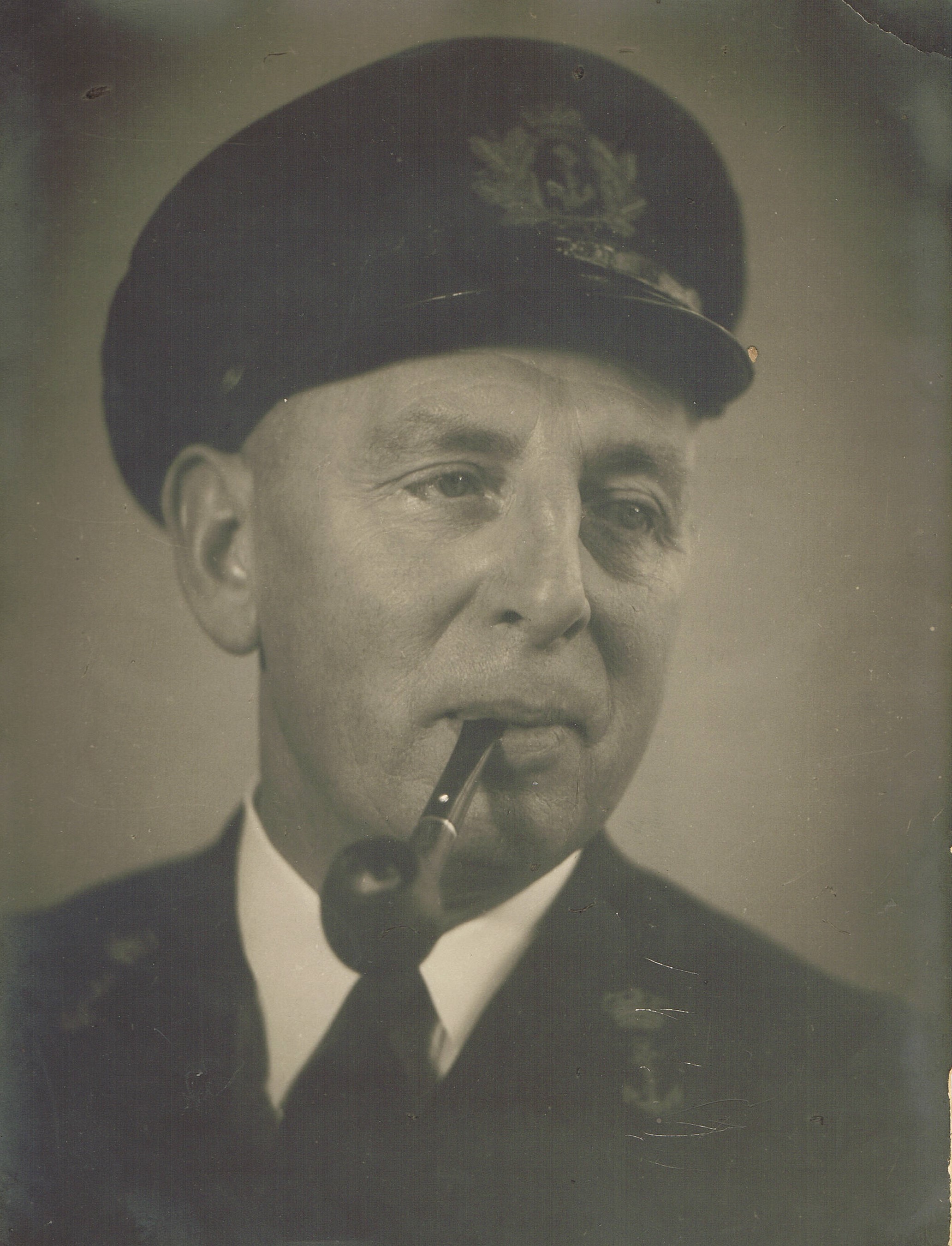 Dirk J. Boog, ca 1947, gezagvoerder GHV