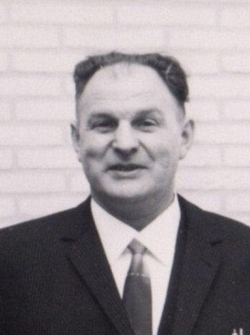 Hendrik Hoogenberg Geb. datum 25-10-1914