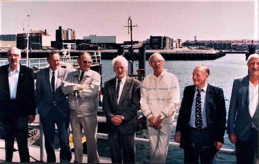 Reünie van de zeven Scheveningse Engelandvaarders 1991.