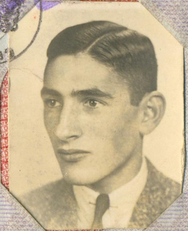 Foto persoonsbewijs Aron Schiffman