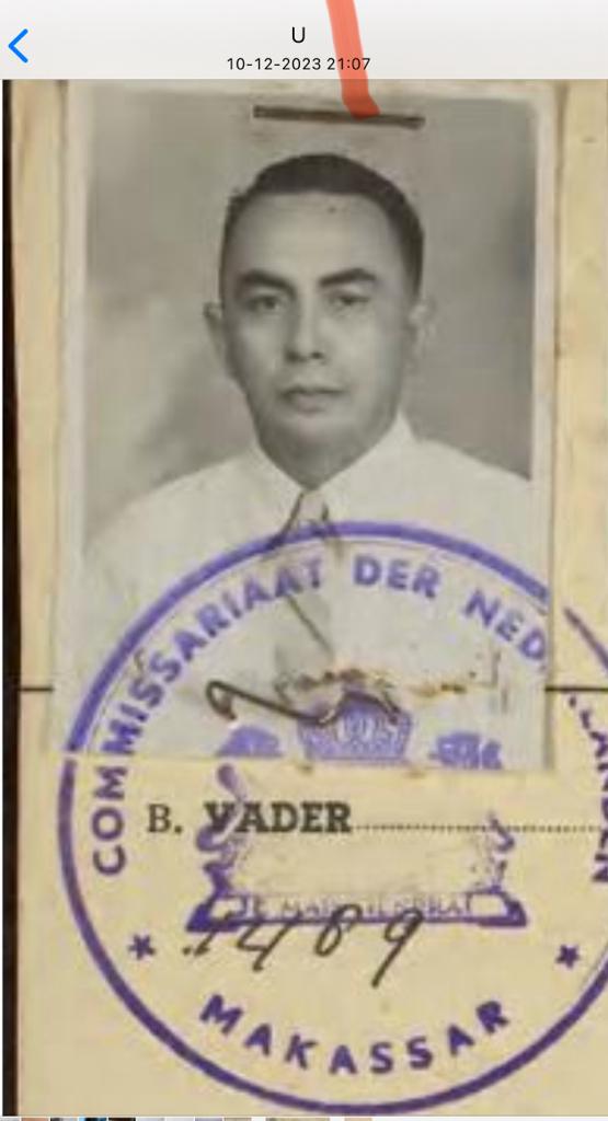 Paspoort aanvraag foto van mijn oudoom Johannes Hermanus Helder