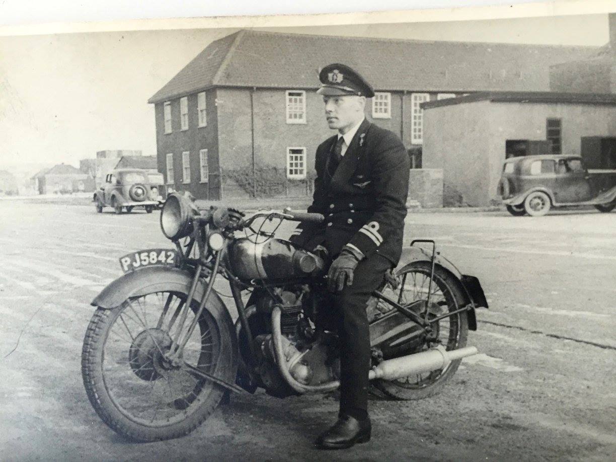 Jan Stam, 860 Squadron RNAS Donibristle 1945